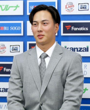 西武長谷川、３４００万円で更改　外野の定位置争い「絶対に勝つ」