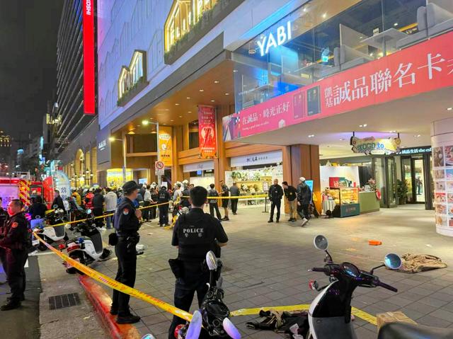 台北市中心部、無差別切りつけか　3人が死亡、容疑者は指名手配の男