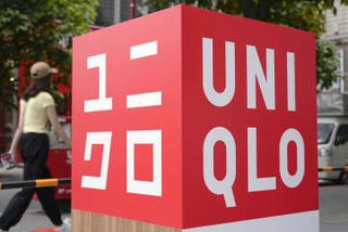 ファストリ初任給37万円　20年以降で16万円増加