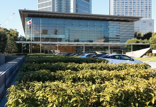 「強い経済」へ生産性向上＝地方創生戦略を決定―政府