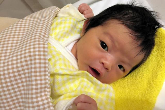 今年の出生数66万8千人程度、過去最少更新　朝日新聞推計