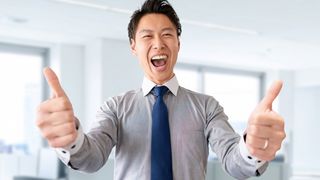 大手企業の冬のボーナス、初の100万円超―経団連 : 石油、自動車など製造業がけん引