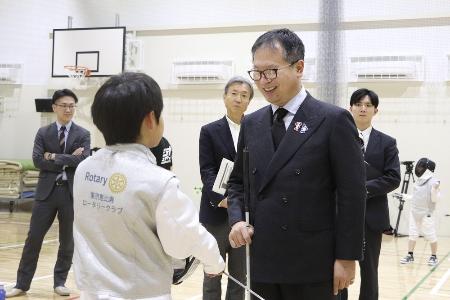 部活改革予算、実質２倍超え　クラブや困窮世帯を支援へ