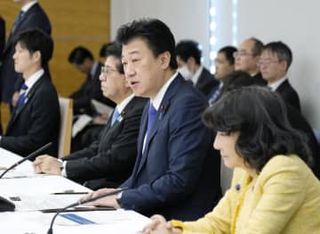 政府、重要物資確保で来夏に方針　閣僚会議初開催、小麦やLNG