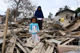 被害３州、５０万人避難生活続く　スマトラ島、豪雨から１カ月