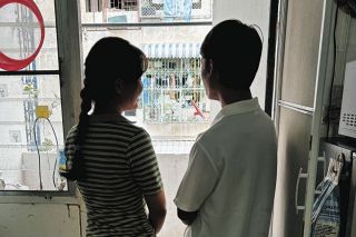 「軍がやる選挙には参加したくない」　ミャンマー人カップルは異国に逃れたが、未来が描けない〈海外便り〉