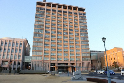 教職員のカメラで児童・生徒の撮影禁止　盗撮防止で栃木県教委が指針