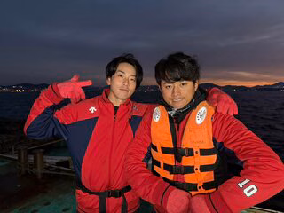 「ボクたちに何か出来ることは？」青学ドラ1コンビが災害級の牡蠣養殖の現場で学ぶ　広島カープ常廣羽也斗と佐々木泰が得たものとは