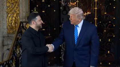 トランプ氏「和平交渉は最終段階」　米ウクライナ首脳会談　和平案巡り協議