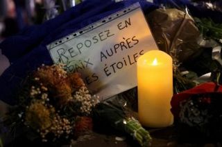 スイスのバー火災、捜査本格化　４０人死亡、身元確認は難航か