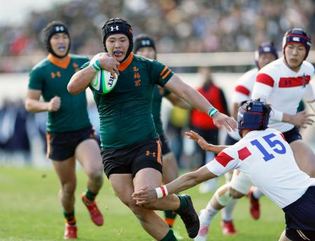 桐蔭学園、東福岡など４強　全国高校ラグビー準々決勝