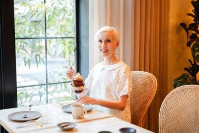 「日本文化をまるごと体験」　パフェに魅了されたフィンランド人女性