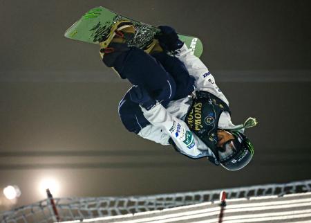 スノボＷ杯、嶋崎珀が５位　ハーフパイプ第３戦