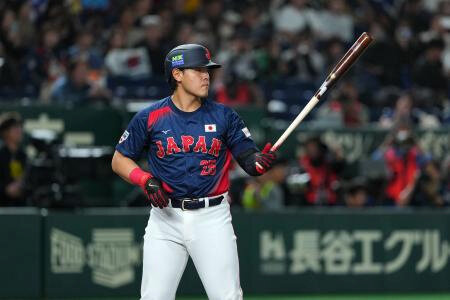 Ｂジェイズ岡本、背番号「７」に　球団が発表、元巨人の内野手