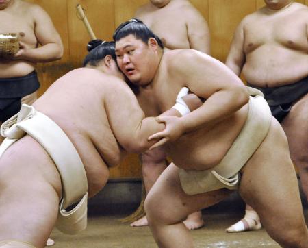 大の里、非公開で最終調整　左肩痛も初場所出場
