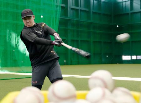 阪神の大山、連覇へ「準備する」　１０年目、成長誓う