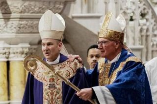 親トランプから移民寄りに　カトリックのニューヨーク大司教