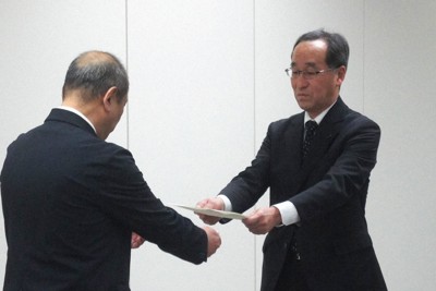 浜岡原発データ不正　規制委が中部電に報告命令、月内立ち入り検査へ