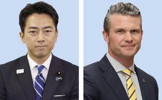 小泉氏、米軍トレーニングに参加　日米防衛相「体力対決」で親睦へ