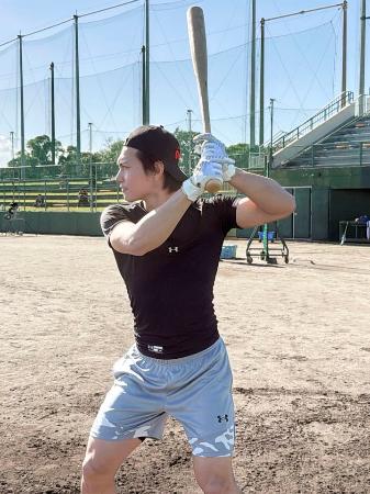 ロッテ藤原、首位打者へ意欲　プロ８年目、練習公開