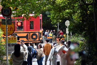 25年の訪日外国人、初の4000万人超　12月は中国から45％減