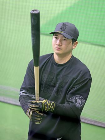 「全ての面でレベルアップする」　３年目の巨人・泉口が練習