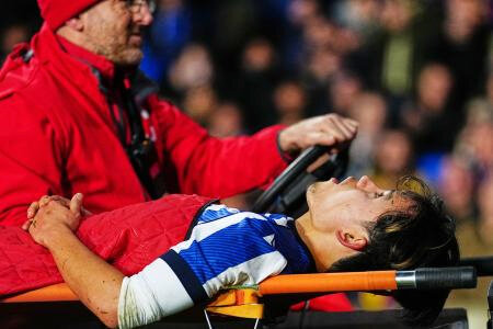 久保建英は左太もも裏負傷　全治は非公表、バルサ戦で交代