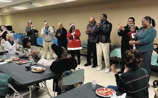 「庶民の味方」はトランプ氏？それとも民主党？　物価高のアメリカで「生活者目線」が注目だけど、心配も&hellip;