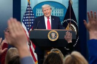 トランプ政権１年の「実績」公表　３６５項目、中間選挙見据え