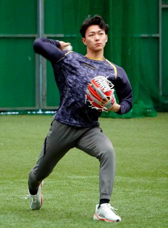 楽天ドラ１藤原「優勝に貢献を」　キャンプは１軍スタート