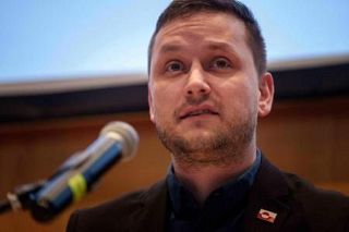 米に「敬意ある対話」求む　グリーンランド首相が会見