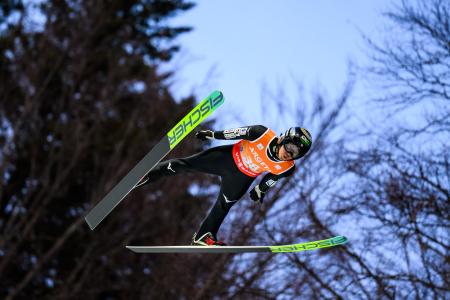 ジャンプの二階堂蓮が前半２位　フライング世界選手権
