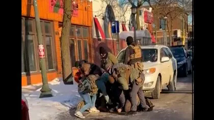 拳銃取り上げた直後に銃撃か&hellip;複数メディアが動画を分析　移民取り締まる連邦職員が男性射殺　アメリカ・ミネソタ州