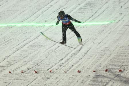 ジャンプ日本が団体初優勝　フライング世界選手権
