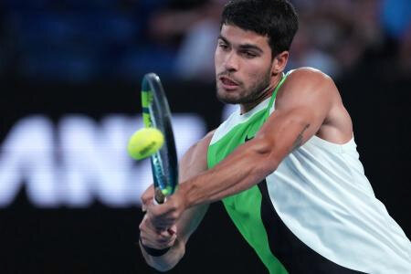 アルカラスら準決勝進出　全豪テニス第１０日