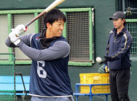 ヤクルト松下「少し慣れた」　新人合同練習打ち上げ