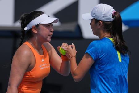 穂積絵莉組は準々決勝で敗退　全豪テニス第１１日