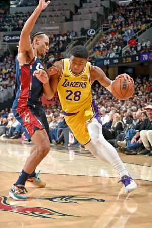 レーカーズ八村塁は無得点　ＮＢＡ、キャバリアーズ戦敗れる