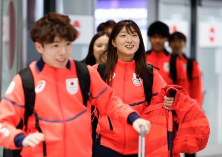 坂本花織「上空で五輪を実感」　客室乗務員から激励の贈り物