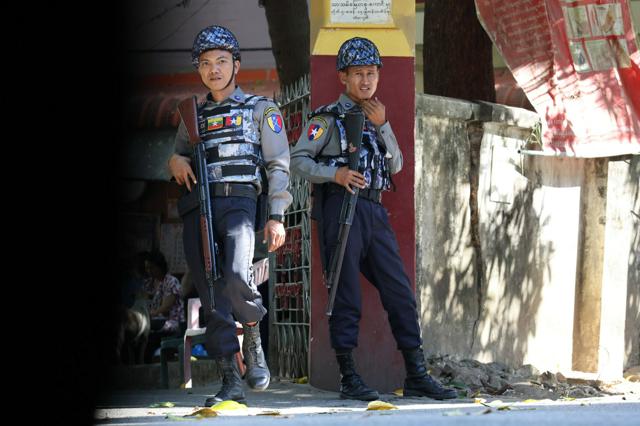 ミャンマー、奪われた自由　特派員がみた弾圧下の日常　動画リポート