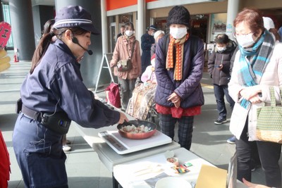 7年保存の白飯もおいしく　現役警察官、備蓄食品レシピを公開