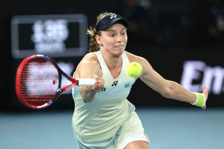 ルバキナが全豪テニス初優勝　サバレンカに競り勝ち、第１４日