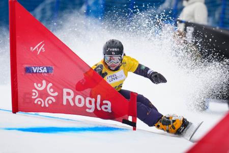 スノボ五輪代表の三木つばき優勝　Ｗ杯パラレル大回転