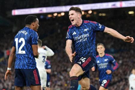 アーセナル快勝で６差に　バルサ、レアルともに勝つ