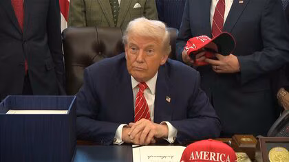 トランプ大統領が次期FRB議長に「利下げ」迫る「利上げ支持なら指名せず」　