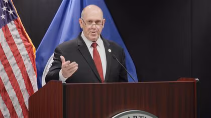 アメリカ国境政策責任者が職員700人撤退を発表　トランプ氏「穏やかな対応必要」