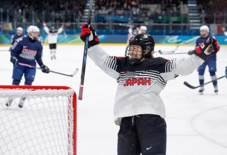 日本、フランスに競り勝つ　アイスホッケー・６日