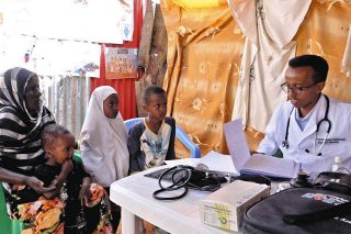 女性器切除「FGM」は心や体蝕む人権侵害なのに&hellip;「伝統」として少女含む2億人超、根絶に立ちはだかる壁