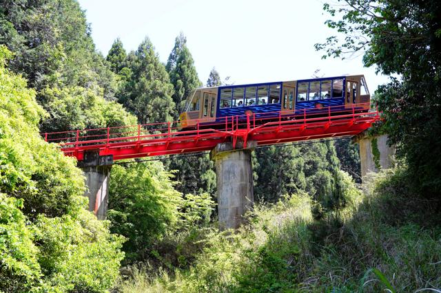 琵琶湖の絶景望む日本最長のケーブルカー　4月からの値上げを申請