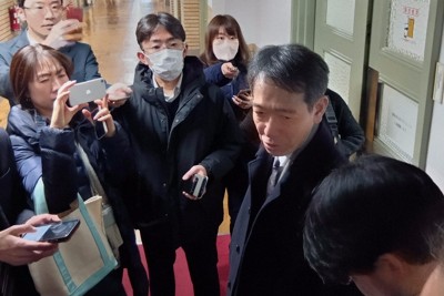 日経平均大幅続伸、終値5万6363円　過去5番目の値上がり幅